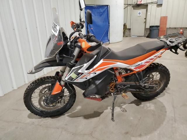 2020 KTM 790 Adventure R