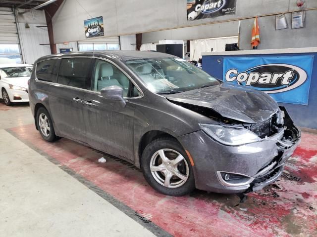 2018 Chrysler Pacifica Hybrid Touring Plus