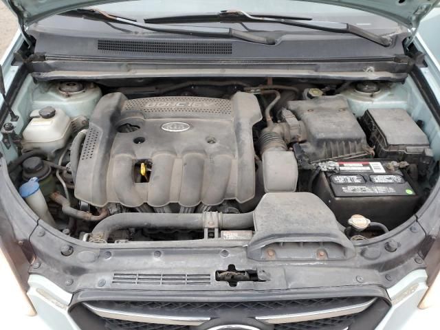 2007 KIA Rondo Base