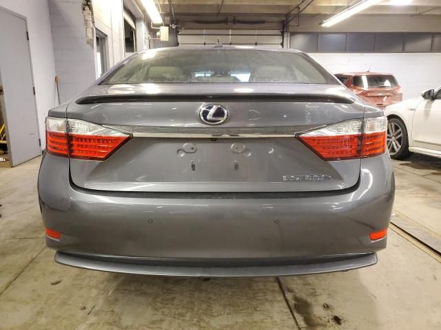 2013 Lexus ES 300H