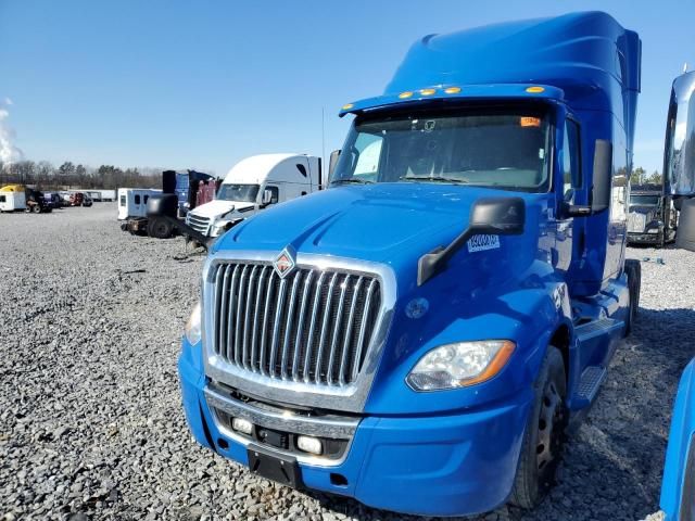 2019 International LT625