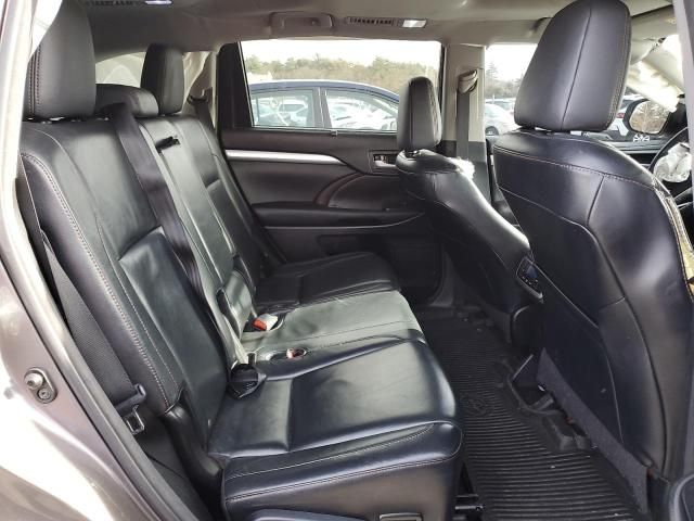 2016 Toyota Highlander XLE