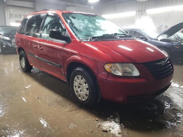 2007 Chrysler Town & Country LX