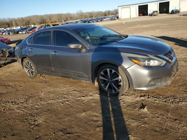 2016 Niss Altima 2.5 sr