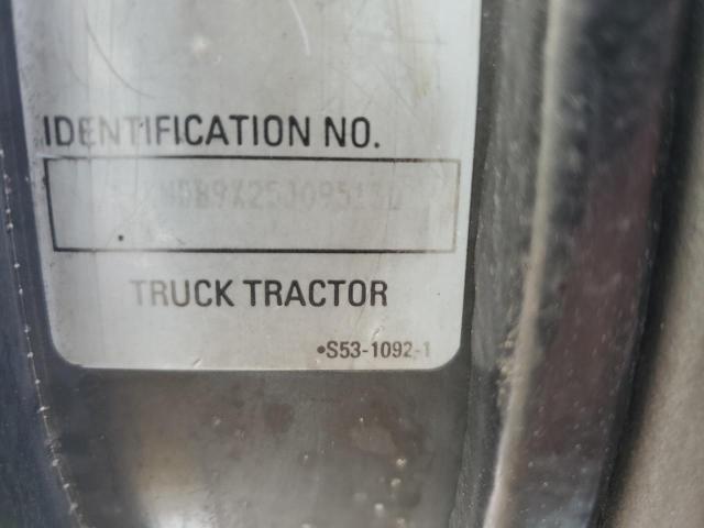 2005 Kenworth Construction W900