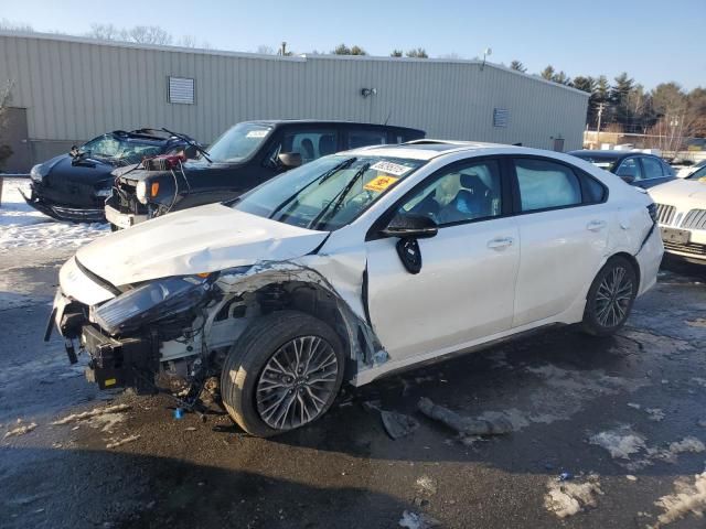 2023 KIA Forte GT Line