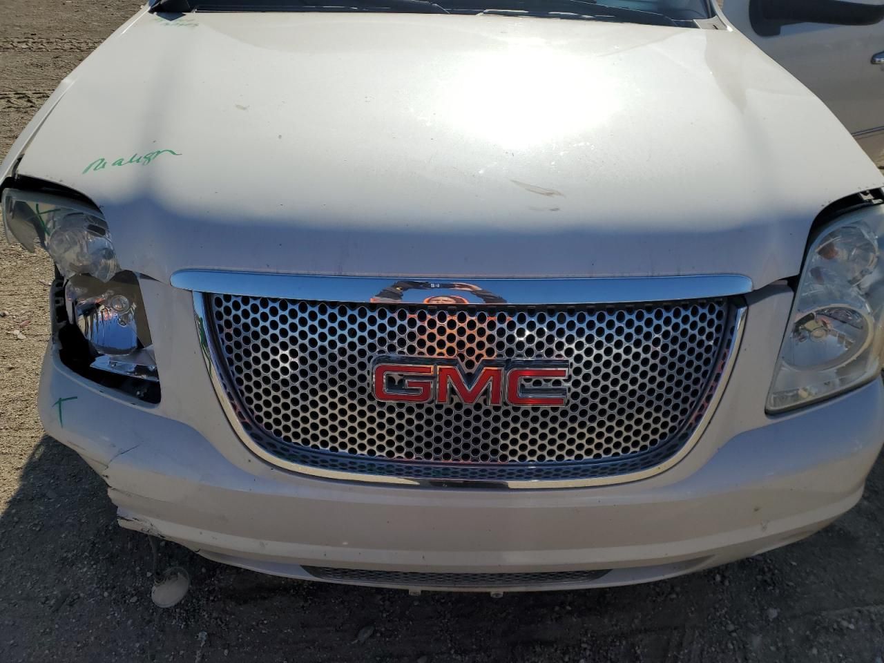 2013 GMC Yukon Denali