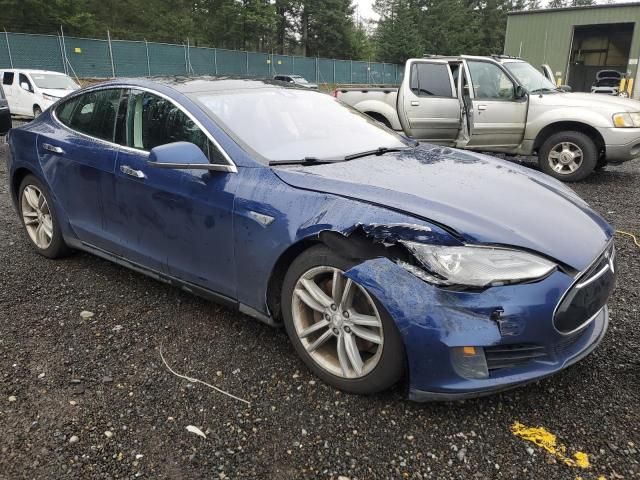 2015 Tesla Model S 70D