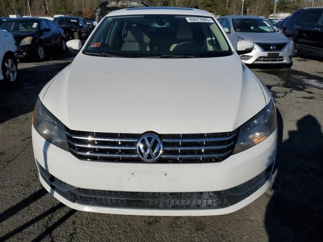 2014 Volkswagen Passat SE