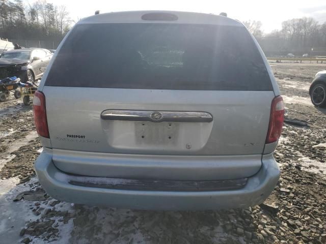 2002 Chrysler Town & Country LXI