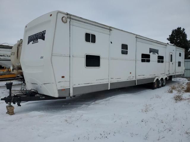 2016 Trailers Camper