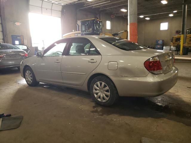 2005 Toyota Camry LE