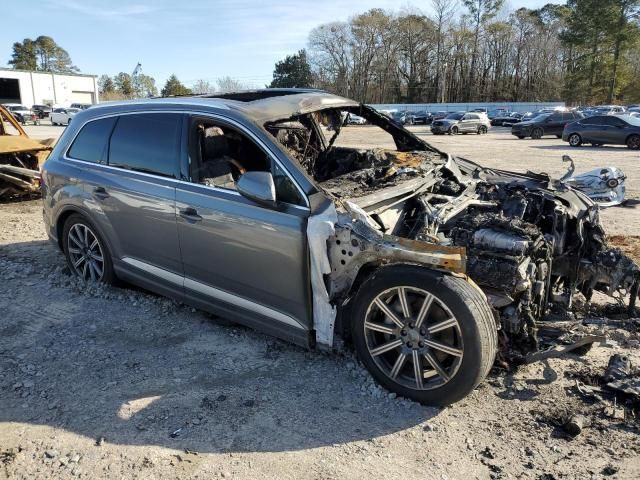 2017 Audi Q7 Premium Plus