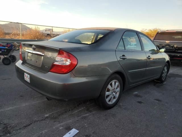 2004 Toyota Camry LE