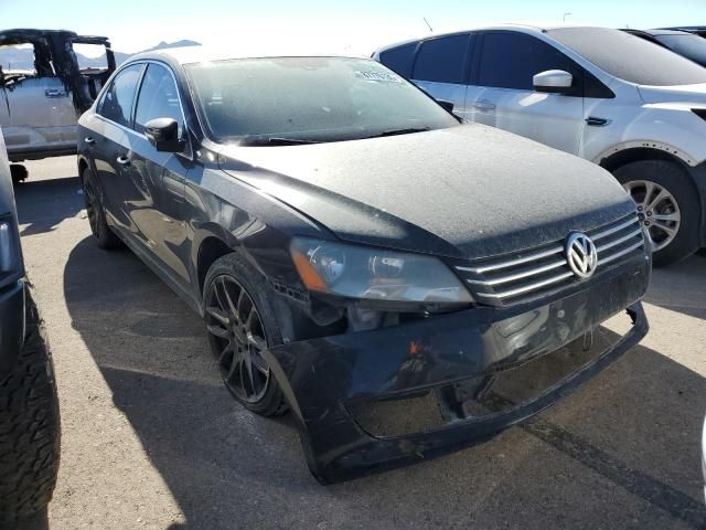 2013 Volkswagen Passat SE