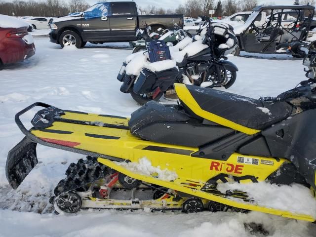 2021 Skidoo 2021 Skidoo Renegade