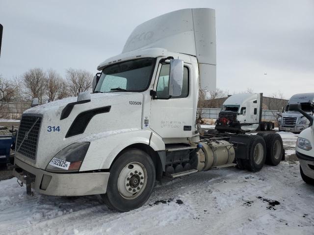 2015 Volvo Vn vnl