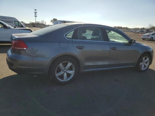 2013 Volkswagen Passat SE