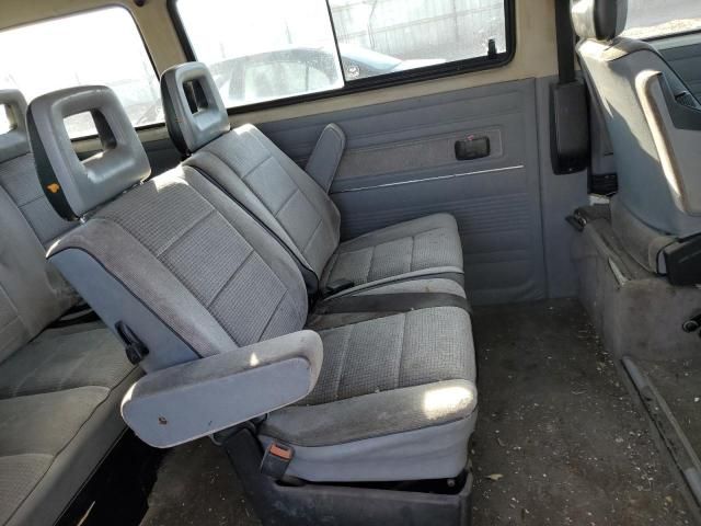 1990 Volkswagen Vanagon Bus