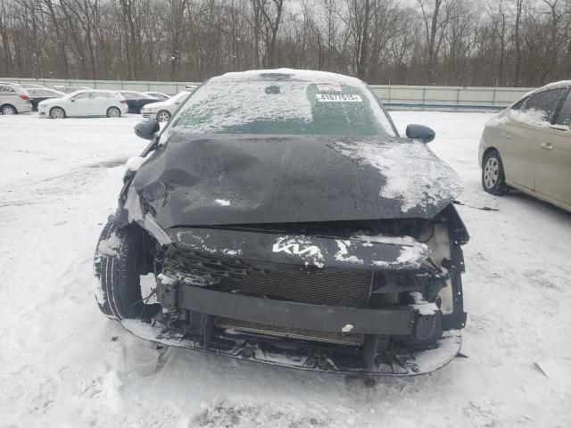 2023 KIA Forte LX