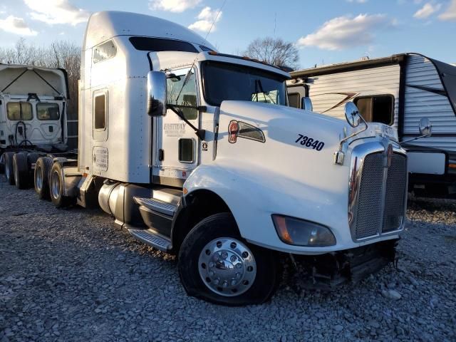 2009 Kenworth Construction T660