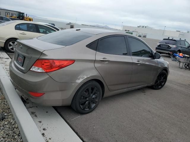 2012 Hyundai Accent GLS