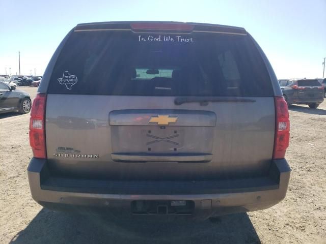 2013 Chevrolet Suburban C1500 LS