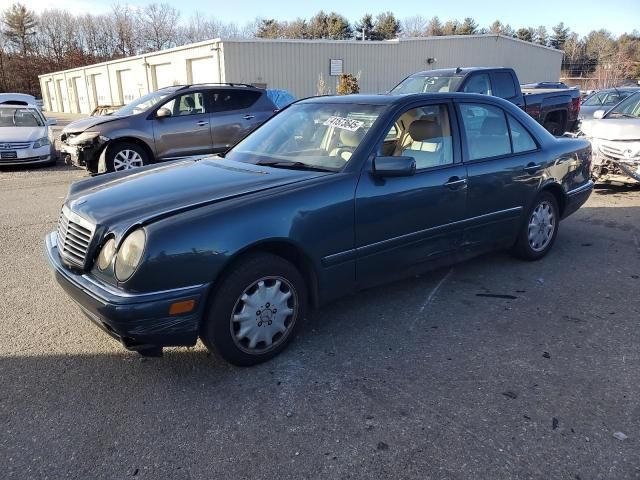 1999 Mercedes-Benz E 320