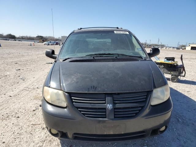 2005 Dodge Grand Caravan SXT