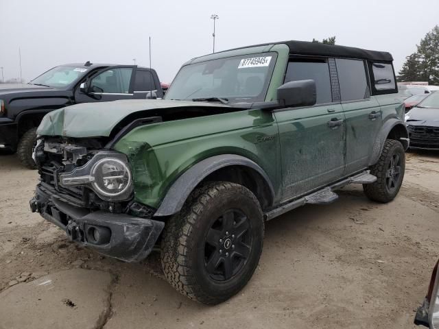 2023 Ford Bronco Base