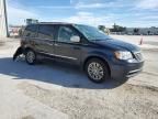 2016 Chrysler Town & Country Touring L