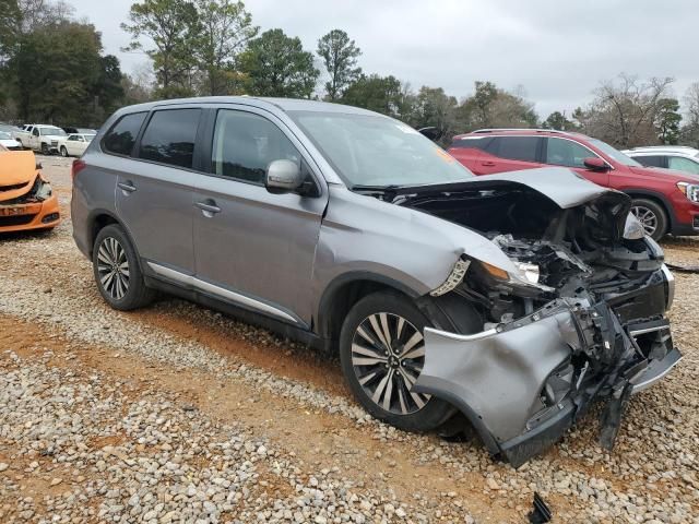 2019 Mitsubishi Outlander SE