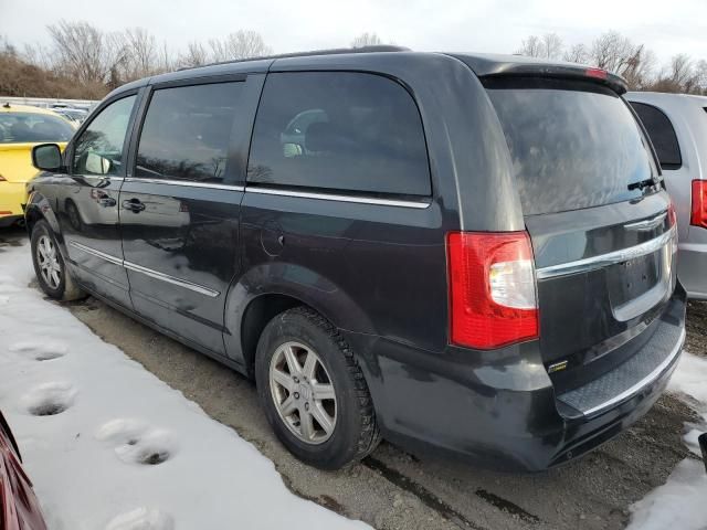 2012 Chrysler Town & Country Touring L