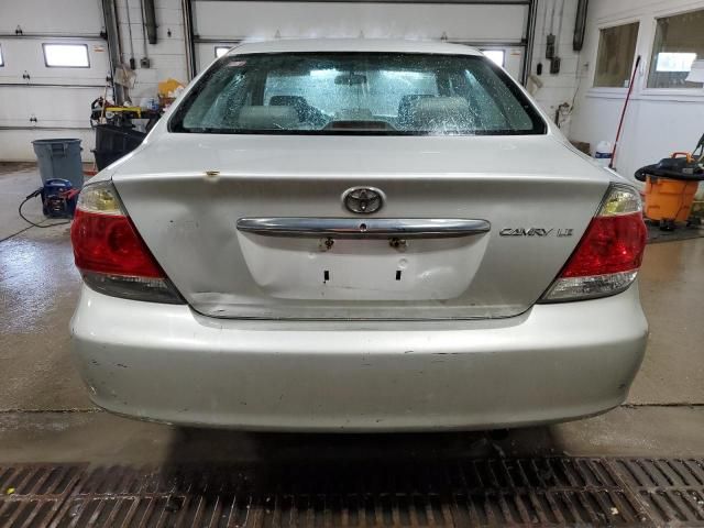 2005 Toyota Camry LE