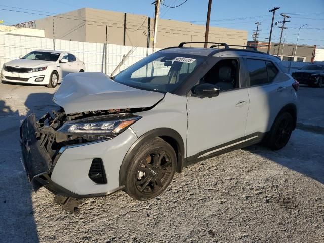 2021 Nissan Kicks SR