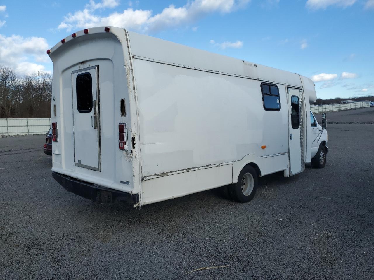 1996 Ford Econoline E450 Super Duty Cutaway Van RV
