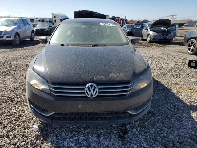 2014 Volkswagen Passat SE