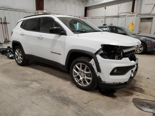 2024 Jeep Compass Latitude LUX