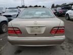 2000 Mercedes-Benz E 320