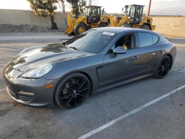 2013 Porsche Panamera S Hybrid