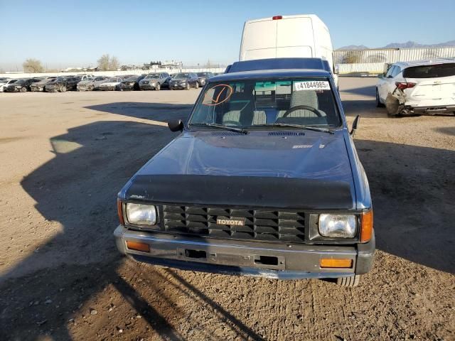 1986 Toyota Pickup 1/2 TON RN55