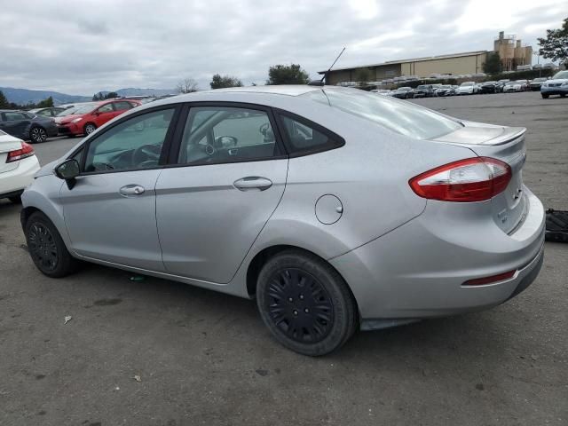 2015 Ford Fiesta SE