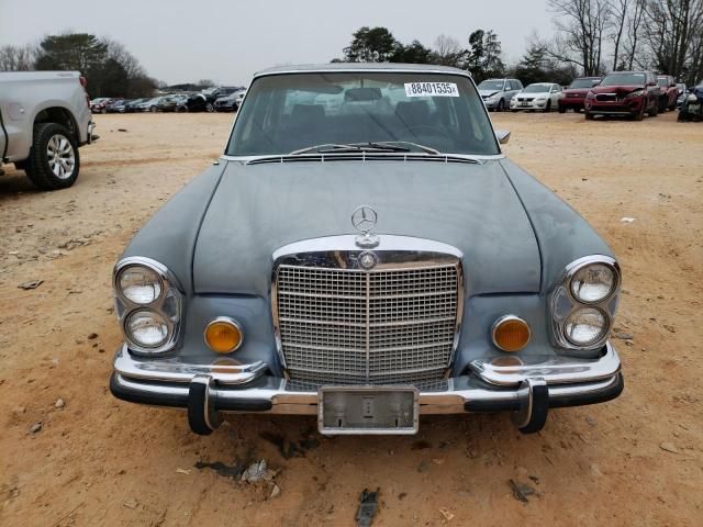 1971 Mercedes-Benz 280 SE