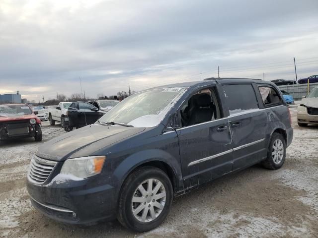 2014 Chrysler Town & Country Touring