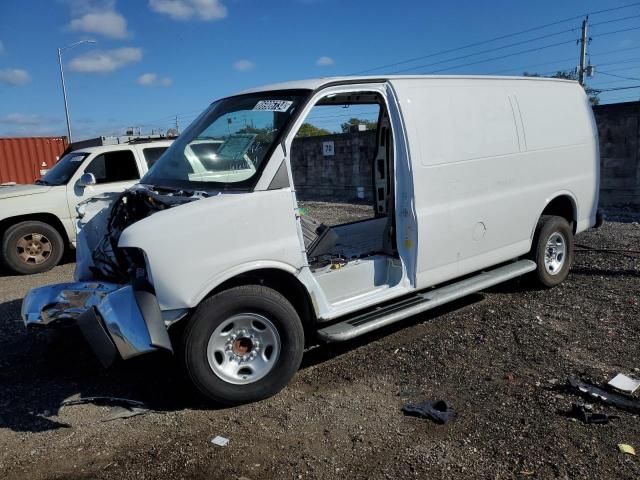 2023 Chevrolet Express G2500