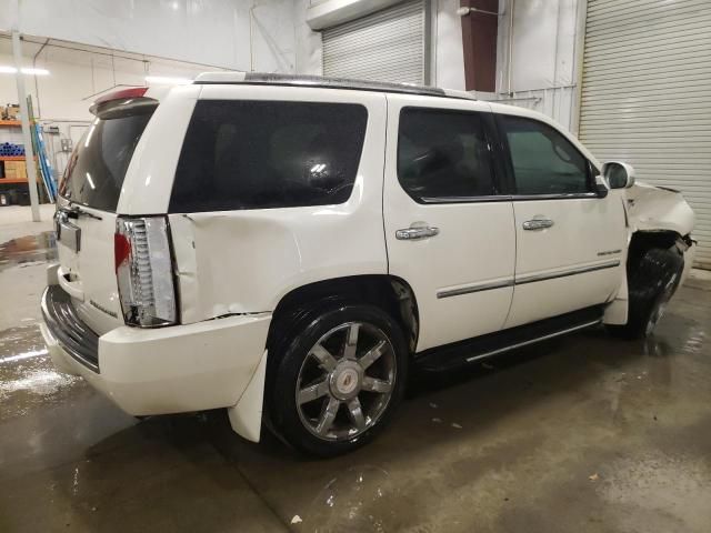 2014 Cadillac Escalade Luxury