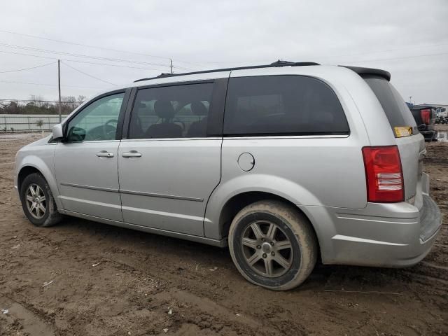 2009 Chrysler Town & Country Touring