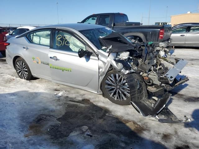 2024 Nissan Altima sv