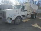 2000 Peterbilt 377