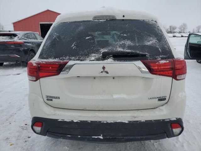 2018 Mitsubishi Outlander SE